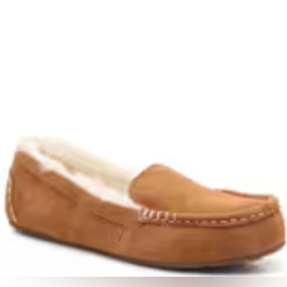Koolaburra by Ugg Suede Moccasins in Chesnut